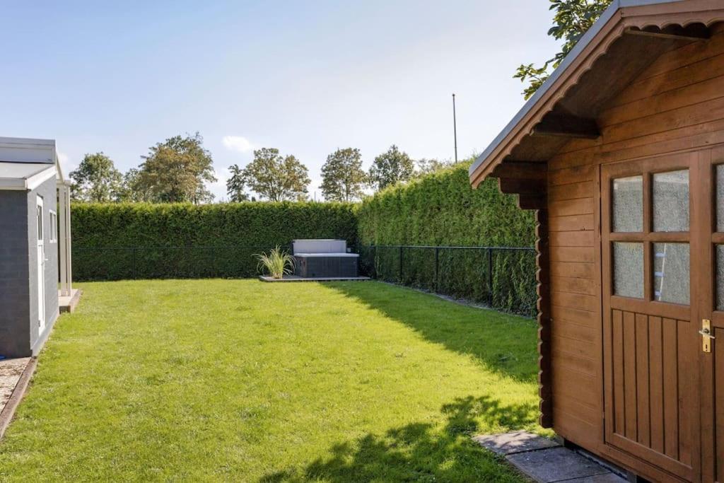 Oemoemenoe - 6 Pers - Sauna - Grote Tuin & Privacy Kortgene Exterior photo